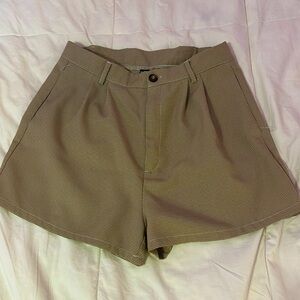 Formal High-waisted Plaid Shorts